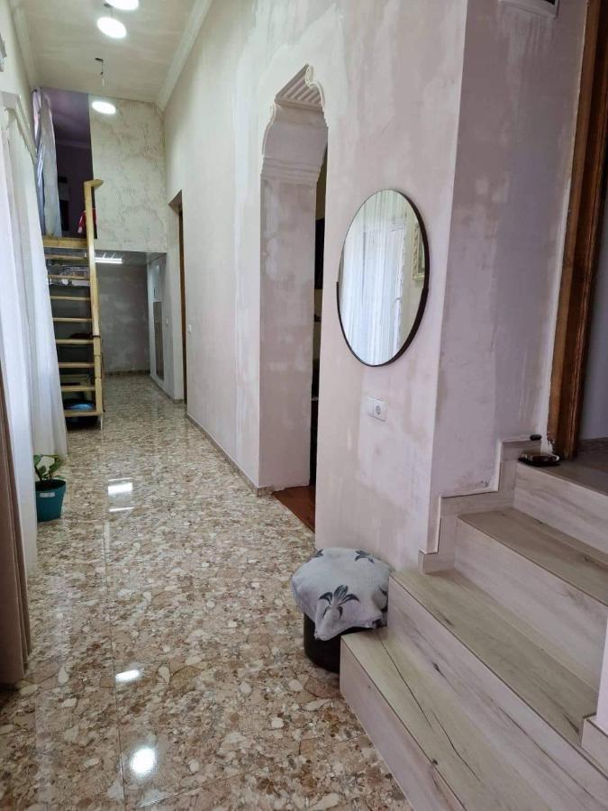 Apartment In Batumi Eksteriør billede